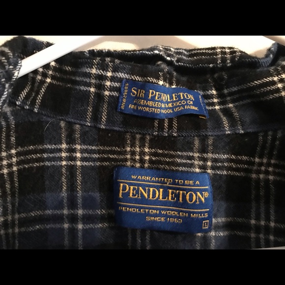 Pendleton wool button up - Picture 2 of 4